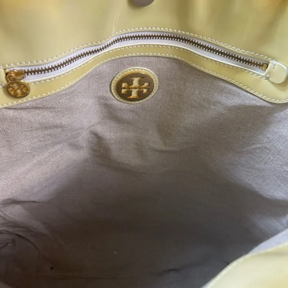 Authenticated Tory Burch leather patent yellow Large tote with dust bag